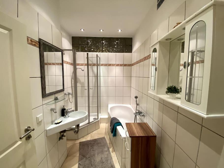 Cosy & Central Flat Near Duesseldorf Center Εξωτερικό φωτογραφία
